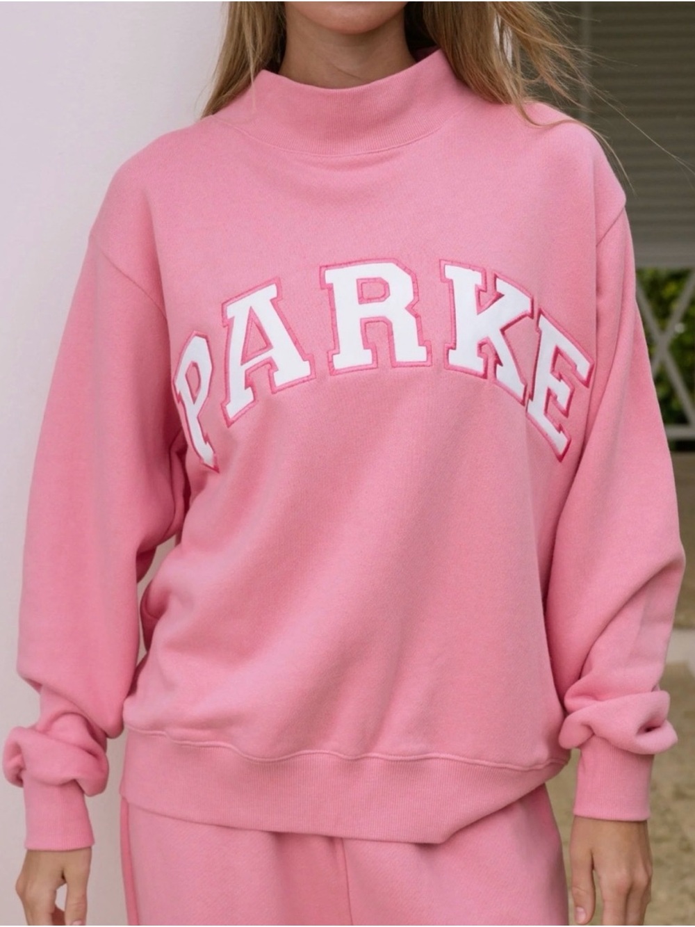 PARKE summerland drop in conch l/xl Mock Neck Sweatshirt